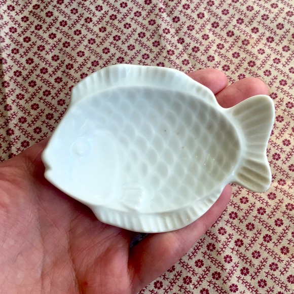 Small Fish Trinket Dish - Picture 3 of 3